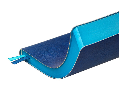 Ежедневник А5 датированный Boston 2026, синий с голубым обрезом - рис 6.