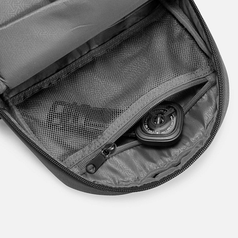 Рюкзак на одно плечо Gravon, черный - рис 5.