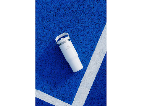 Stanley 890 мл IceFlow™ стакан с откидной соломинкой - Матовый белый - рис 3.