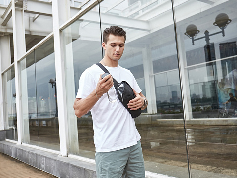 Антикражная сумка на пояс Clickpack, черный - рис 22.